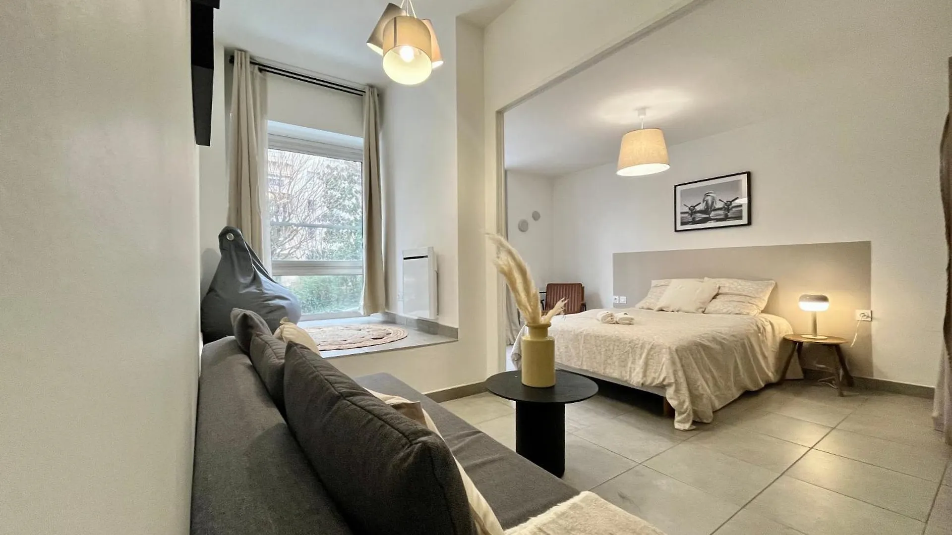 Apartment Suite Danbury Lyon
