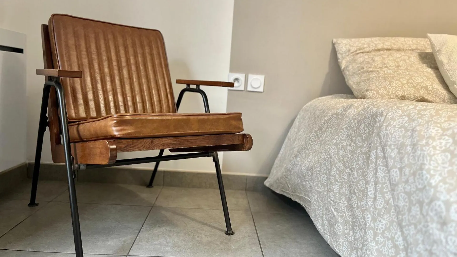 Suite Danbury Lyon France